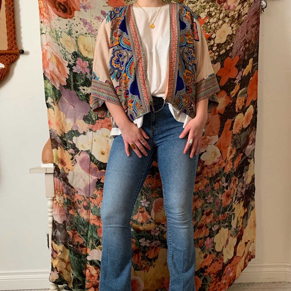 Vintage inspired kimono. New with tags!